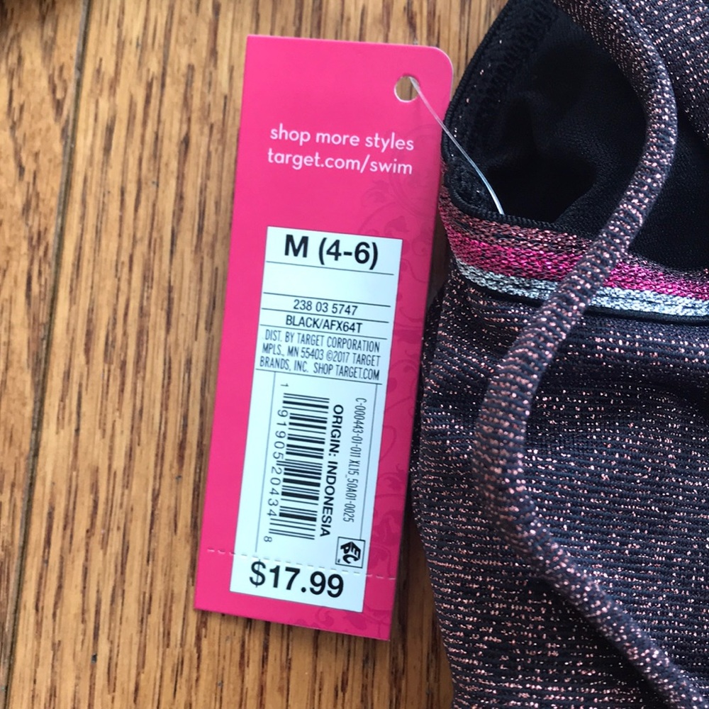 NWT Juniors Bikini Top - Picture 3 of 4